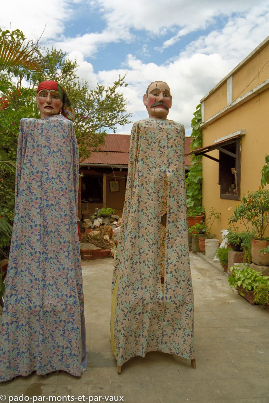 Antigua - Géants utilisés lors des fêtes Antigua - Géants utilisés lors des fêtes