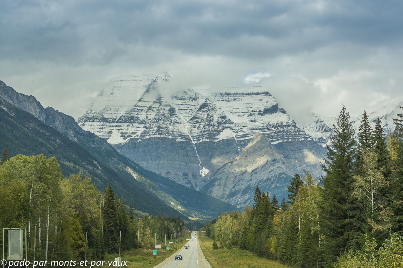 Route vers Jasper - Mont Robson Route vers Jasper - Mont Robson