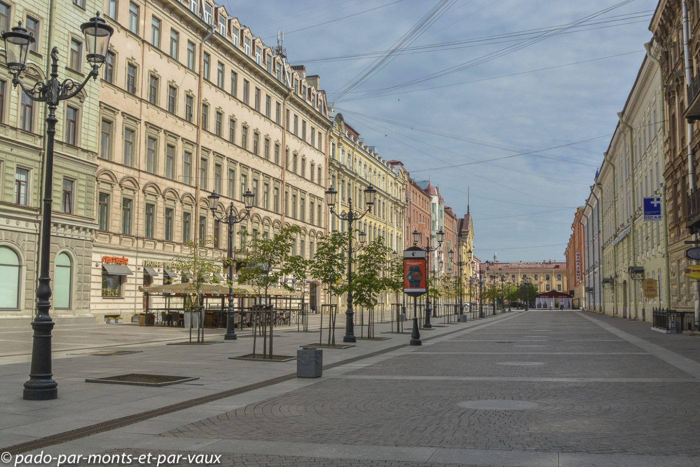 2015 - St Pétersbourg - notre rue 2015 - St Pétersbourg - notre rue