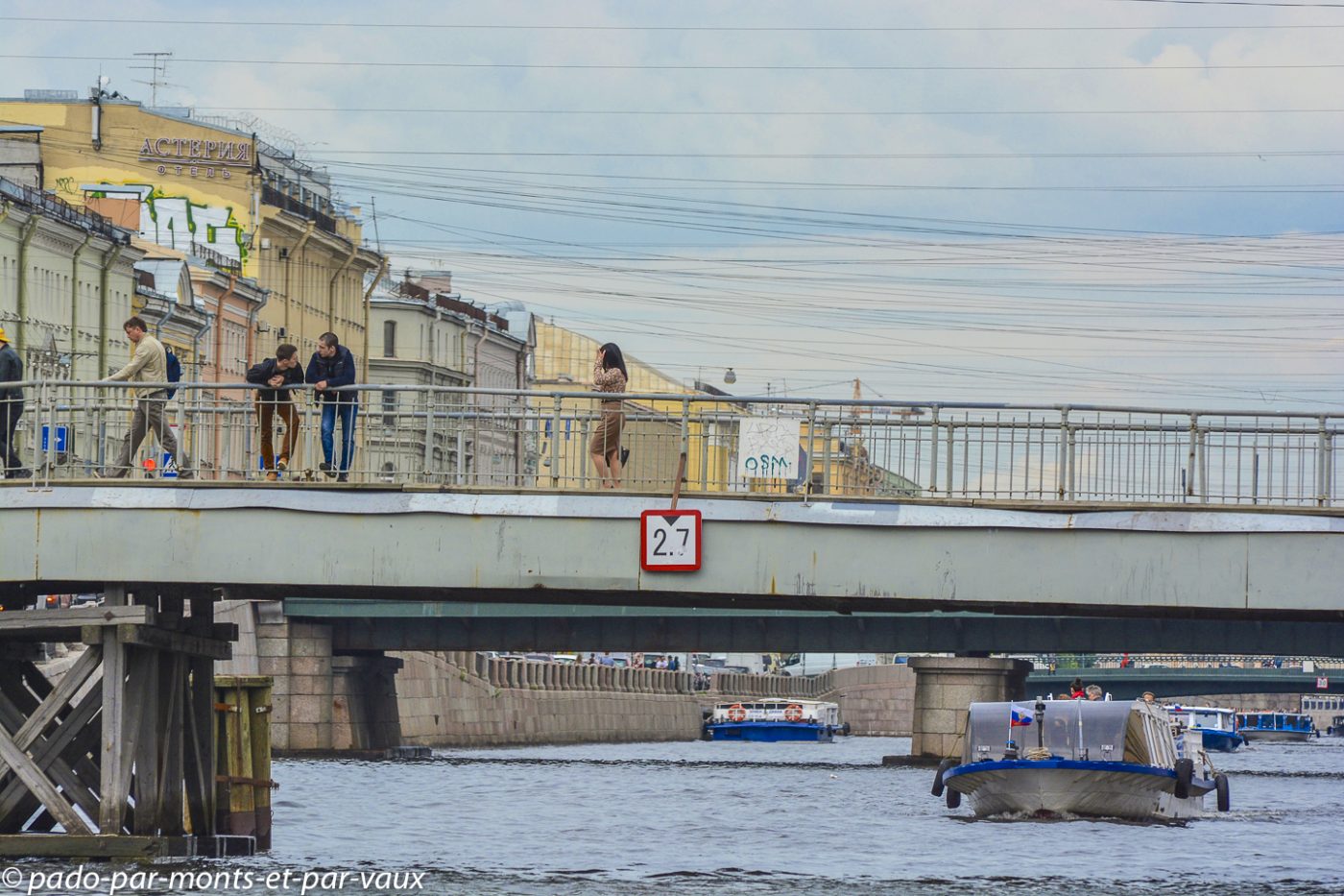 Saint Pétersbourg  - promenade en bateau