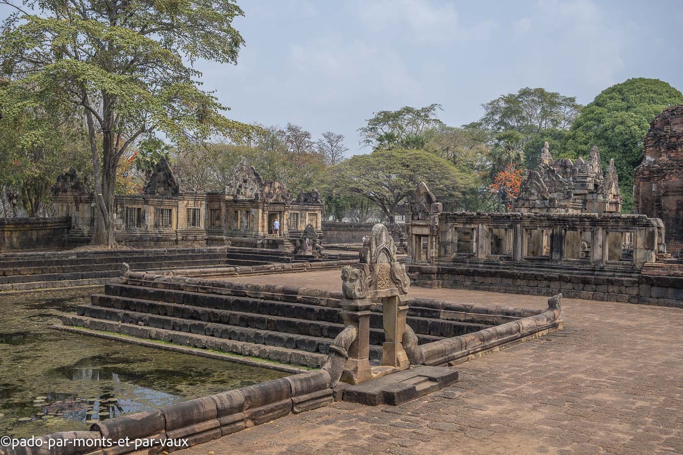 Prasat Muang Tham