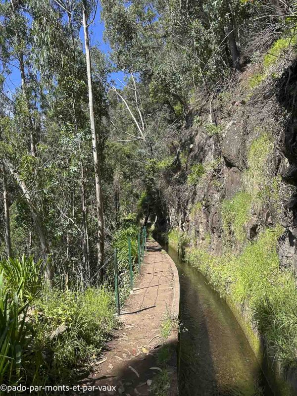 Madere- Levada da Ribeira da Janela Madere- Levada da Ribeira da Janela