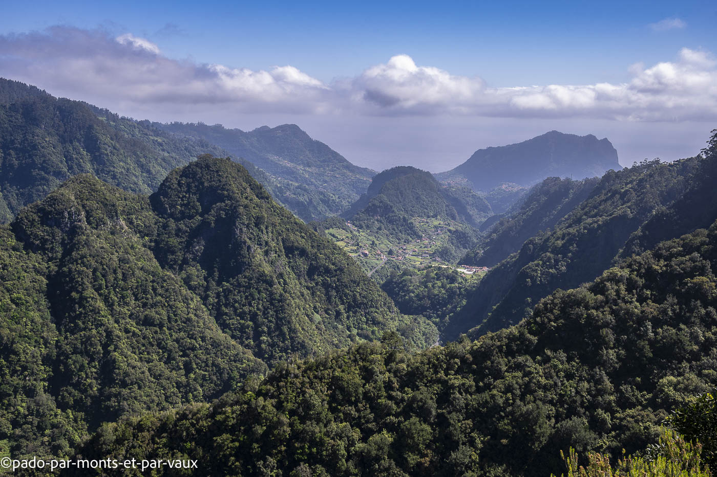 Madere-Balcon de Ribeiro Frio Madere-Balcon de Ribeiro Frio